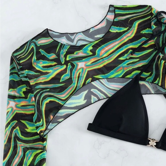 Allover Print Halter Triangle Bikini Swimsuit With Cover Up - Picture 7 of 10